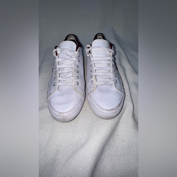 Fred Perry Kendrick, White Tipped Cuff Canvas Trainers, Men’s Size US 8 - Picture 2 of 7